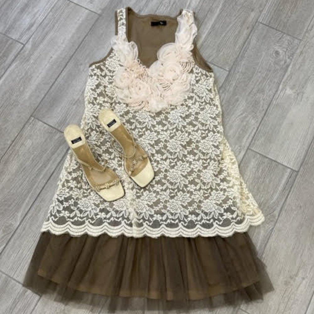 RYU VINTAGE STYLE Tiered Lace Dress
